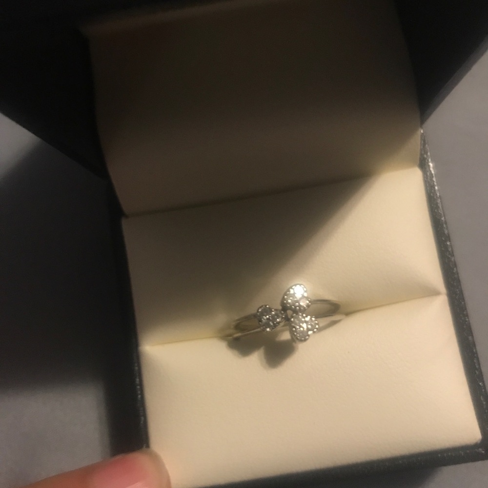 Diamond ring - Picture 3 of 4